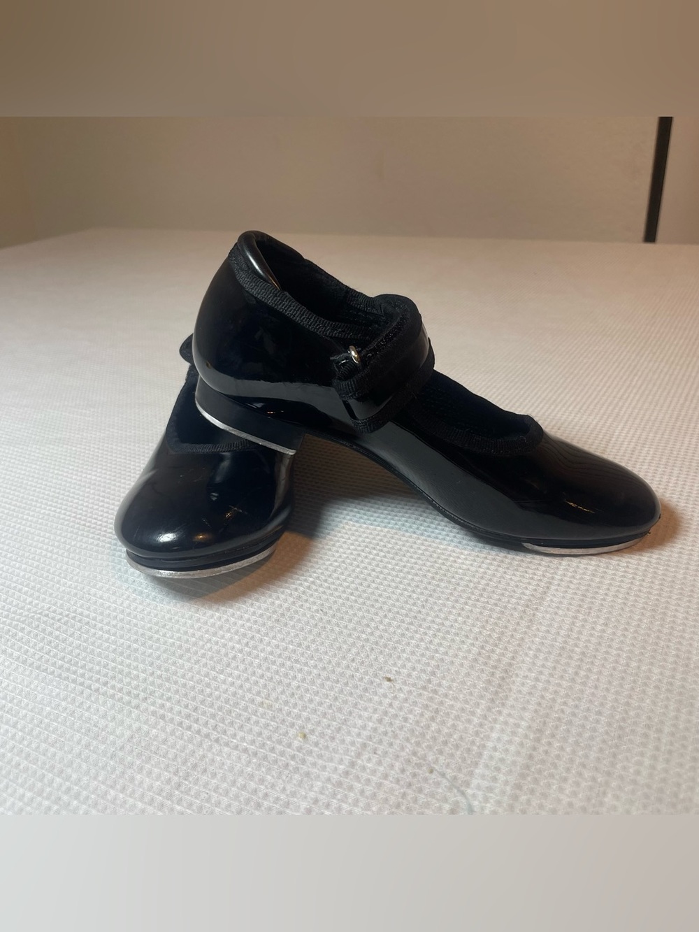 Pre-owned girls’ black patent Mary Jane tap dance shoes, size 10C